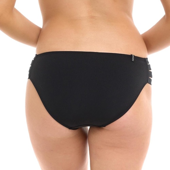 Body Glove Women's Standard Nuevo Contempo Full Coverage Bikini Bottom Swim SM - Picture 7 of 8